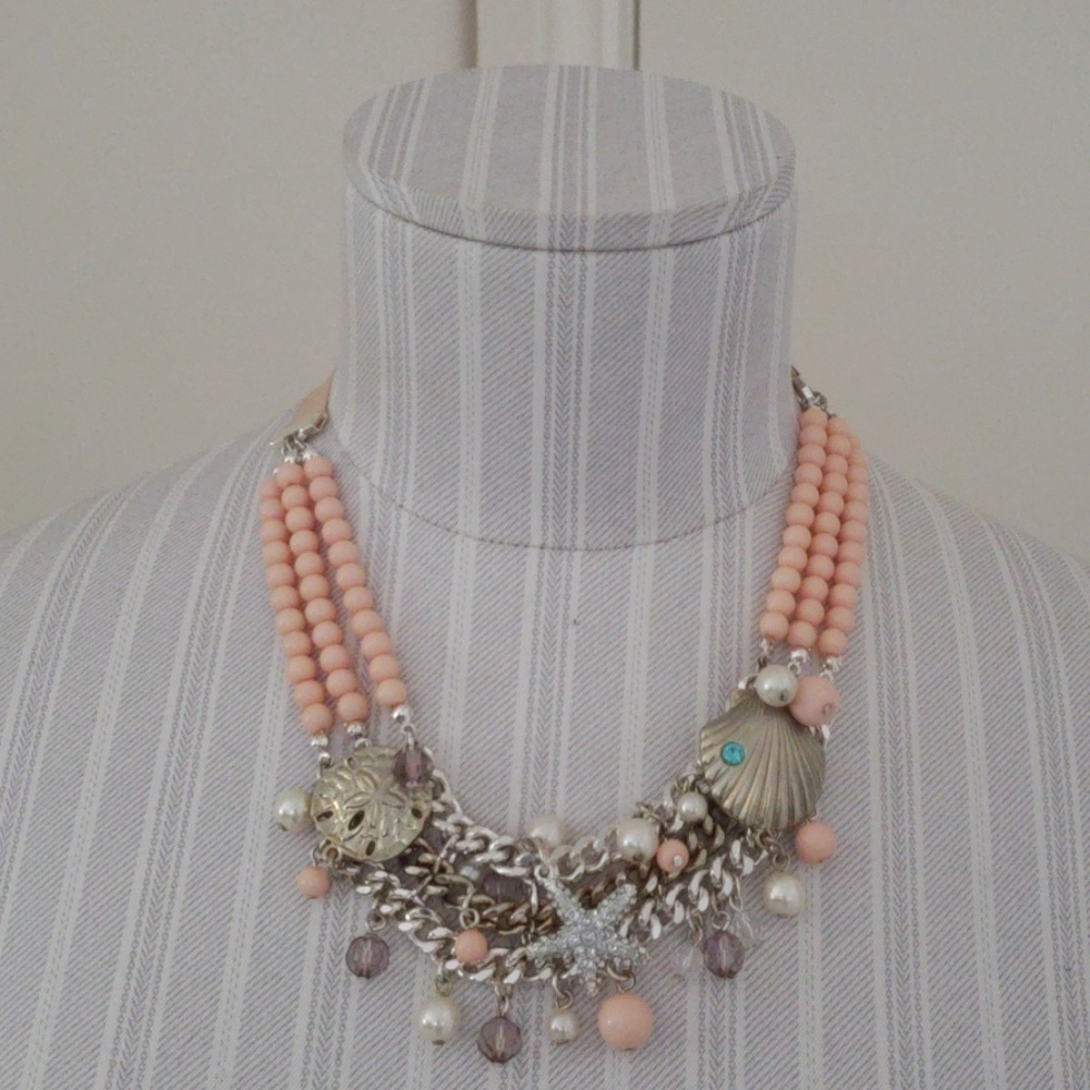 Shell Statement Necklace - image 2